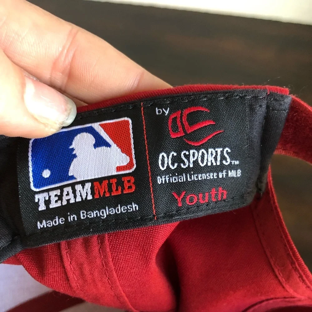 Arizona Diamondbacks Red and Black Adjustable Youth Hat OS